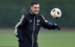 Granit Xhaka đã bắt đầu tìm nhà mới tại Milan