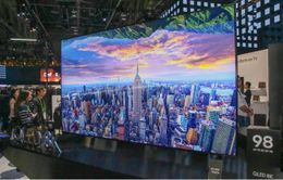 Samsung tiếp tục dẫn đầu thị trường TV cao cấp