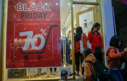 Lo ngại chen lấn ngày Black Friday, nhiều người săn sale sớm