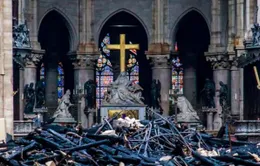 Nhà thờ Đức Bà Paris – Tiếng chuông nguyện ngủ yên mùa Giáng sinh