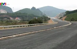 Đưa vào khai thác tuyến cao tốc Hạ Long - Vân Đồn