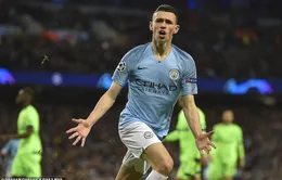 Thay David Silva, sao mai Phil Foden đi vào lịch sử Man City
