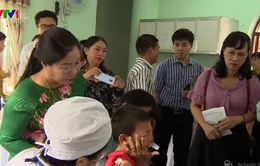 Cần Thơ triển khai tiêm bổ sung vaccine sởi - rubella