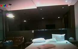 Hà Nội: Bắt giữ ổ nhóm đặt máy quay lén trong khách sạn, nhà nghỉ để tống tiền