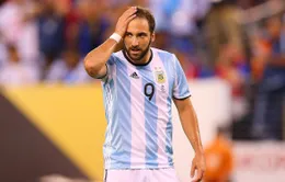 CHÍNH THỨC: Higuain chia tay ĐT Argentina