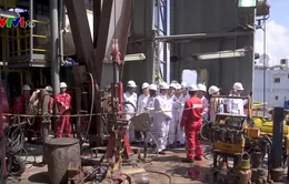 Vietsovpetro đón dòng dầu đầu tiên từ mỏ Cá Tầm