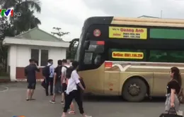 Lợi dụng ngày lễ, xe khách 29 chỗ nhồi nhét 64 người