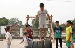 Những người làm ra sân chơi xanh cho trẻ em