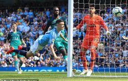 Sao 18 tuổi tỏa sáng, Man City phục hận trước Tottenham để chiếm ngôi đầu Ngoại hạng Anh