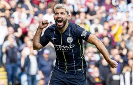 "Aguero xứng đáng được Man City tạc tượng"