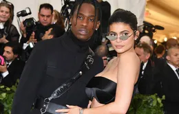 Kylie Jenner và bạn trai vẫn mặn nồng sau tin đồn ngoại tình