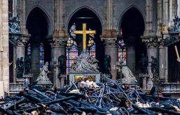 Pháp cảnh báo nguy cơ ô nhiễm chì sau vụ cháy Nhà thờ Đức bà Paris