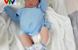 Tìm người thân cho một em bé sơ sinh bị bỏ rơi ở Cà Mau