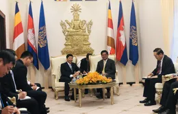 Tháo gỡ khó khăn trong vấn đề giấy tờ “bất bình thường” của người gốc Việt ở Biển Hồ