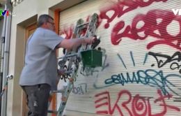 Brussels chống nạn vẽ bậy lên tường