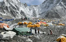 Năm 2019: 11 người chết trên đỉnh Everest và đây là lý do tại sao?