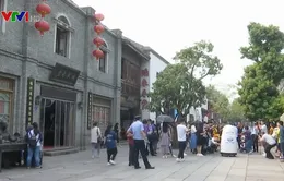 Trung Quốc ra mắt robot cảnh sát công nghệ cao