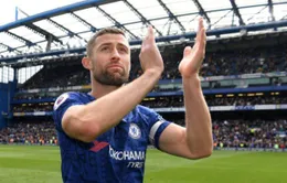 Gary Cahill lên tiếng chỉ trích HLV Maurizio Sarri