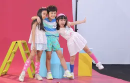 Tuyết Lan ra sức dùng bảo bối chiêu dụ các người mẫu nhí tại Model Kid Vietnam 2019