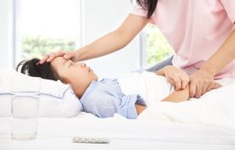 Những lưu ý khi chăm sóc bệnh nhi sốt xuất huyết