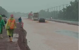 Mưa bão gây lũ lụt ở Thái Lan