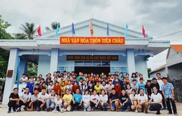 Trẻ em làng biển Tiên Châu vui sướng với lớp học kỹ năng của đoàn đại biểu SSEAYP Việt Nam