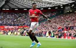 Vì sao Pogba nhường Rashford sút penalty ở đại chiến với Chelsea?