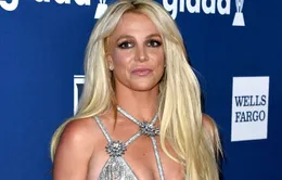 Britney Spears bị chỉ trích vì "khoe của"