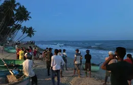 Danh tính 4 thanh niên bị sóng cuốn mất tích khi đang tắm biển tại Bình Thuận