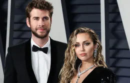 Liam Hemsworth chính thức đệ đơn ly hôn Miley Cyrus