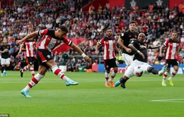 Thủ quân Man Utd vô dụng nhất trong trận hòa như thua trước trước Southampton