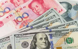 Việt Nam sẽ làm gì giữa dòng xoáy tiền tệ?