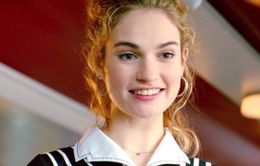 Những lần biến hóa đầy ấn tượng của "Lọ Lem" Lily James