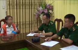 Lạng Sơn: Bắt quả tang mẹ đẻ bán con qua biên giới