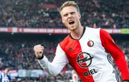 Va chạm với Văn Hậu, tiền đạo chủ lực của Feyenoord phải nghỉ đá dài hạn