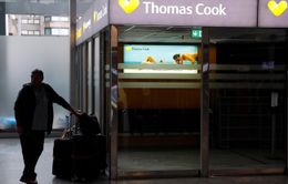 Nguyên nhân nào khiến "đế chế" du lịch Thomas Cook sụp đổ?