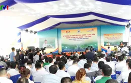 Phó Thủ tướng Trịnh Đình Dũng cắt băng thông xe cao tốc Bắc Giang - Lạng Sơn