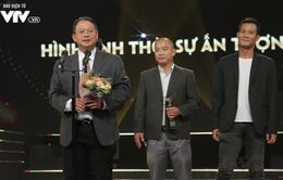 VTV Awards 2019: Ê-kíp của Trung tâm Tin tức VTV24 bất ngờ khi giành giải Hình ảnh thời sự ấn tượng