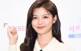 Kim Yoo Jung ấp ủ kế hoạch trở lại màn ảnh nhỏ