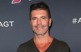 Simon Cowell đang tập đi sau tai nạn ngã xe đạp điện gãy lưng