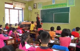 Các trường vùng lũ khó đuổi kịp chương trình học