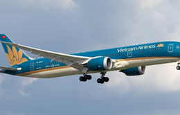 Khách dùng bật lửa, máy bay Vietnam Airlines khẩn cấp quay đầu