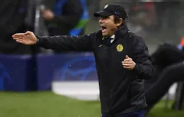 Inter Milan chia tay cúp châu Âu, Conte đổ lỗi trọng tài