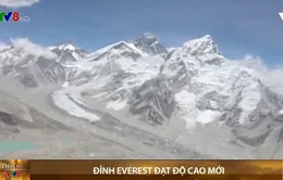 Đỉnh Everest đạt độ cao mới