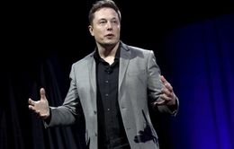 Elon Musk chi 250.000 USD mua vé bay vào vũ trụ