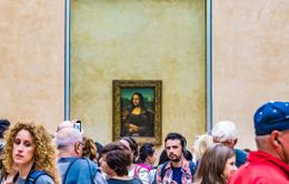 Bảo tàng Louvre đấu giá cơ hội ngắm nàng Mona Lisa cận cảnh