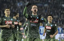 Napoli ngược dòng thành công trước Brescia