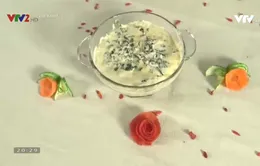 Cách làm món thịt lợn hấp ngải cứu cực tốt cho phụ nữ