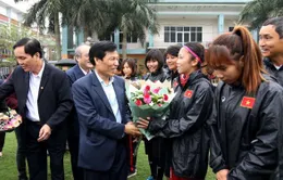 Bộ trưởng Nguyễn Ngọc Thiện biểu dương đội tuyển nữ giành vé đi tiếp tại vòng loại Olympic 2020