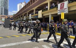 Hàng chục con tin bị bắt giữ trong trung tâm thương mại Philippines